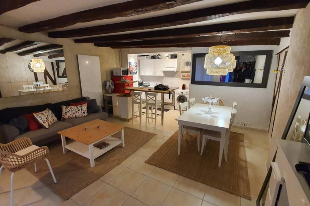 Maison Entiere De 115M2 En Hyper Hyper Centre Aux Coeur Des Halles De Tours De 2 A 7 Personnes エクステリア 写真