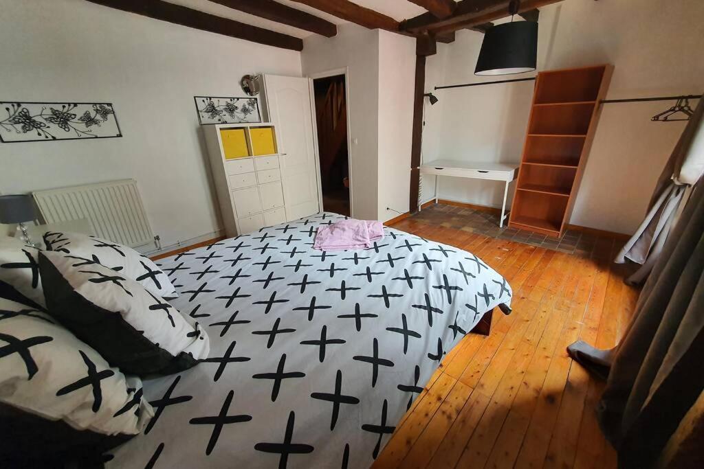 Maison Entiere De 115M2 En Hyper Hyper Centre Aux Coeur Des Halles De Tours De 2 A 7 Personnes エクステリア 写真